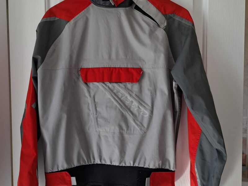 Vetements divers jeunes ados